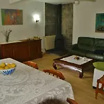 Сasa de vacaciones Casa Violetas